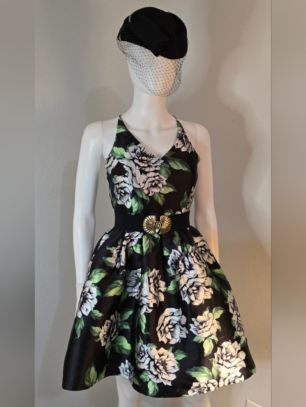 Black Floral Dress✨️✨️✨️